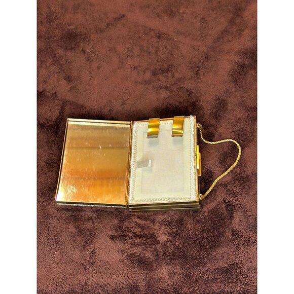 Vintage Gold-Tone Metal & Textured Compact Purse with Mirror & Chain Handle - Picture 4 of 6